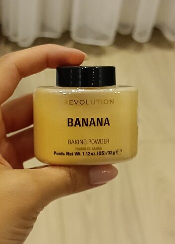 Revolution pudra