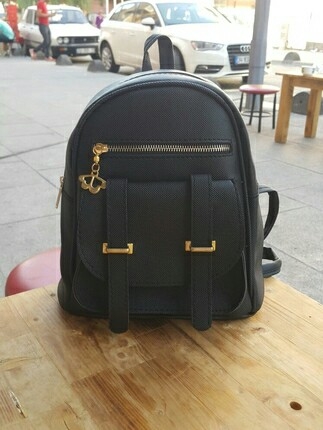 Beymen Model El ve Sırt Olarak Kullanılır 