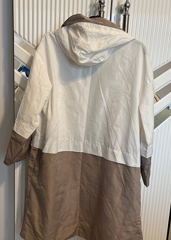 Kadın Beyaz ve Gri Uzun Kesim Keten Trençkot - Görsel 3