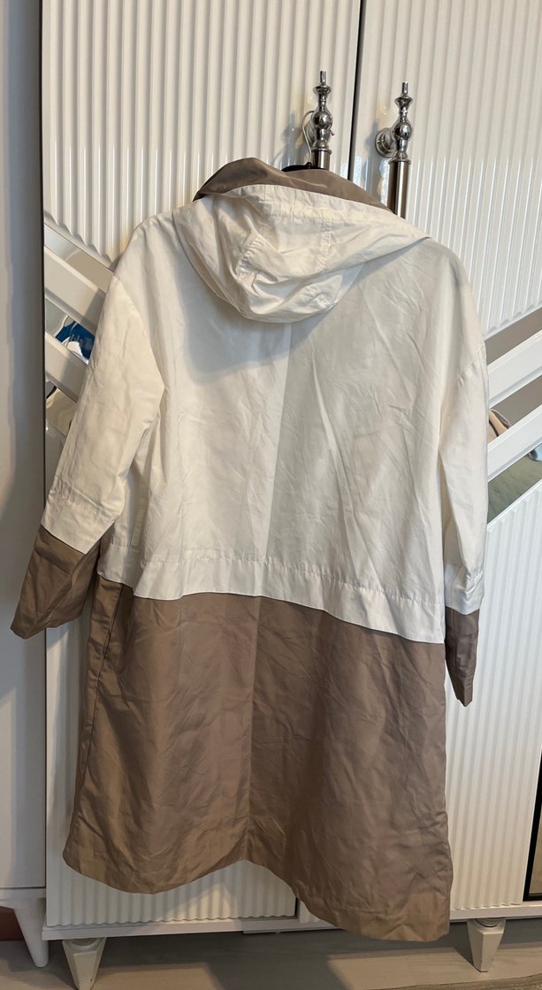 Kadın Beyaz ve Gri Uzun Kesim Keten Trençkot - Görsel 3