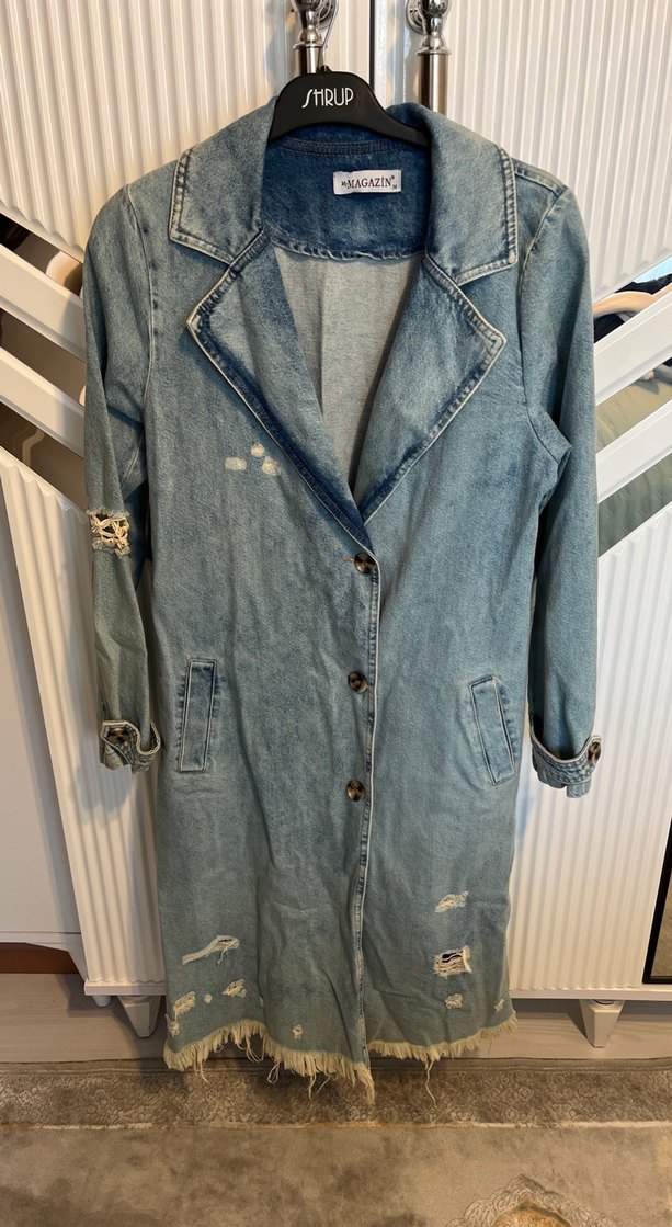 Düğmeli Uzun Mavi Denim Ceket - Görsel 4