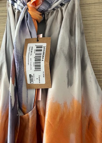 Bohem Tarz Uzun Batik Desenli Elbise - Görsel 4