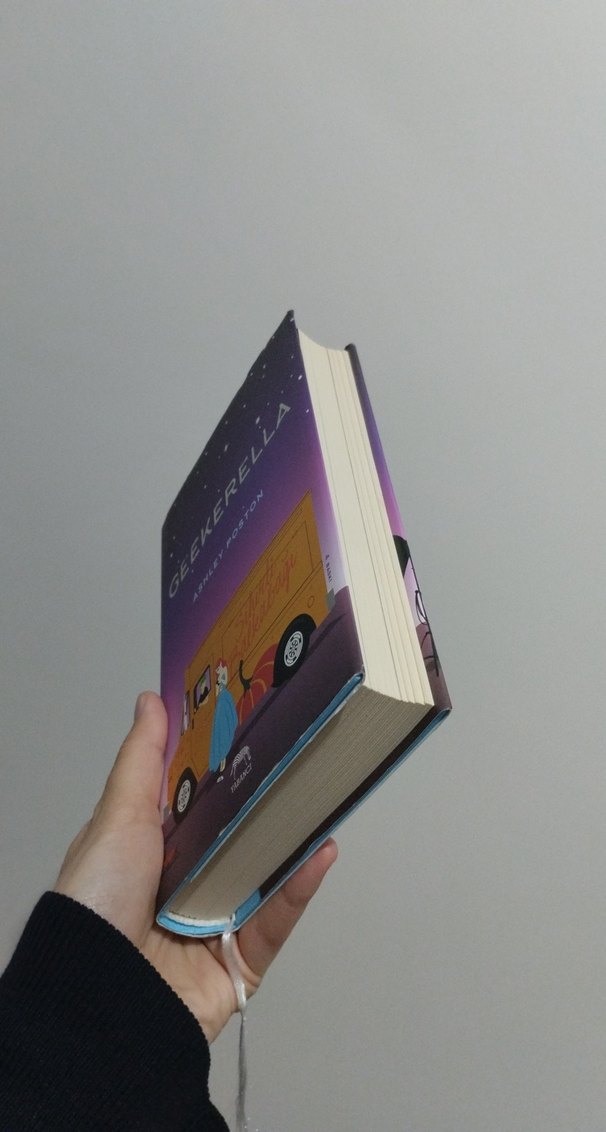 Geekerella - Ashley Poston - Görsel 2