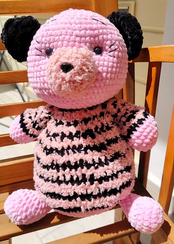 Beden Pembe ve Siyah Örgü Peluş Ayıcık
