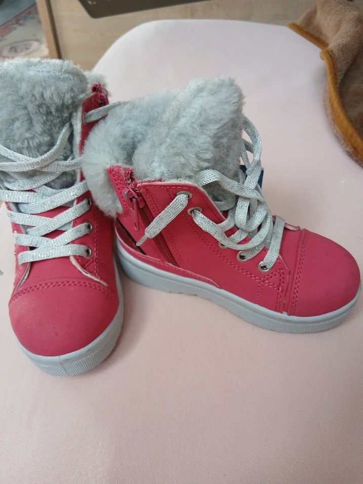 Kız Çocuk Pembe Kürklü Bot - Görsel 2