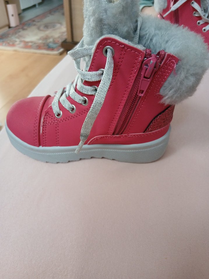 Kız Çocuk Pembe Kürklü Bot - Görsel 3