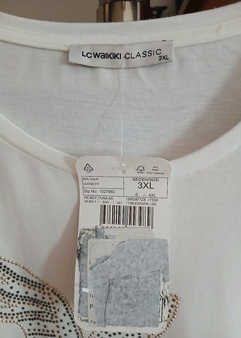 Beyaz Kuş Baskılı Kadın Tişört - Görsel 3