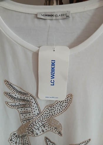 Beyaz Kuş Baskılı Kadın Tişört - Görsel 4