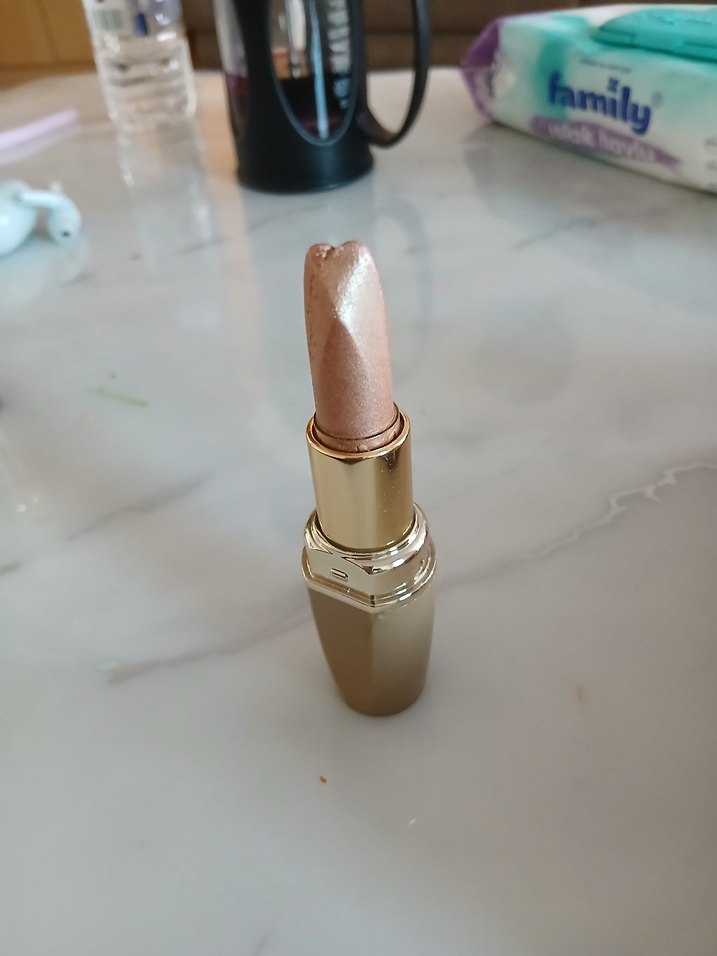 Parlak Bej Ruj - Görsel 2