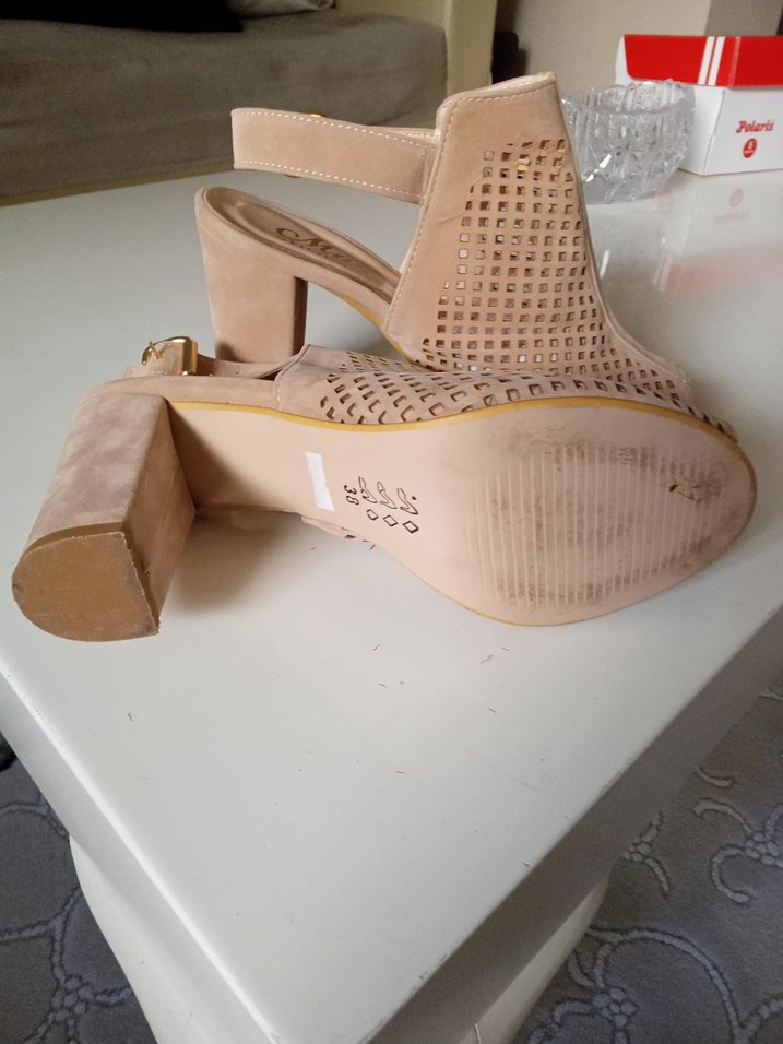 Bej Süet Kadın Dolgu Topuklu Ayakkabı - Görsel 3