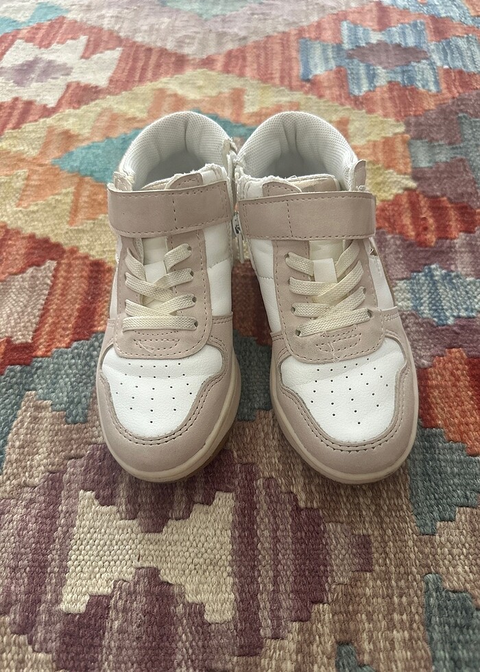 Kiabi kız çocuk 26 numara - Görsel 2