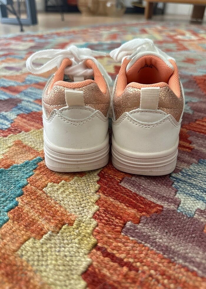 Kiabi 26 numara kız çocuk ayakkabı - Görsel 3