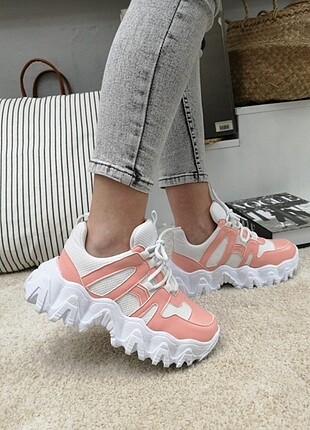 Sneaker