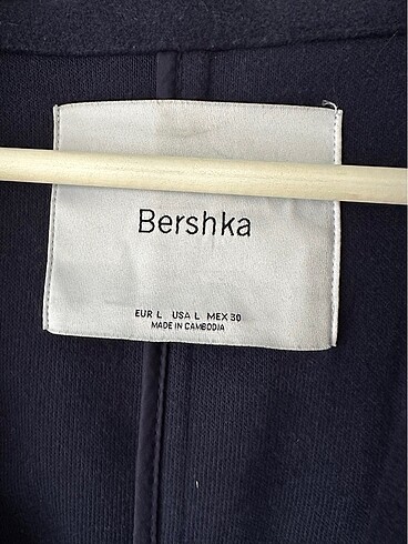 l Beden Bershka kaban