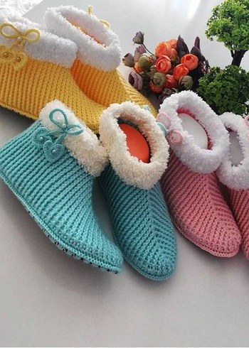 Renkli Örgü Kadın Ev Terlikleri - Görsel 2