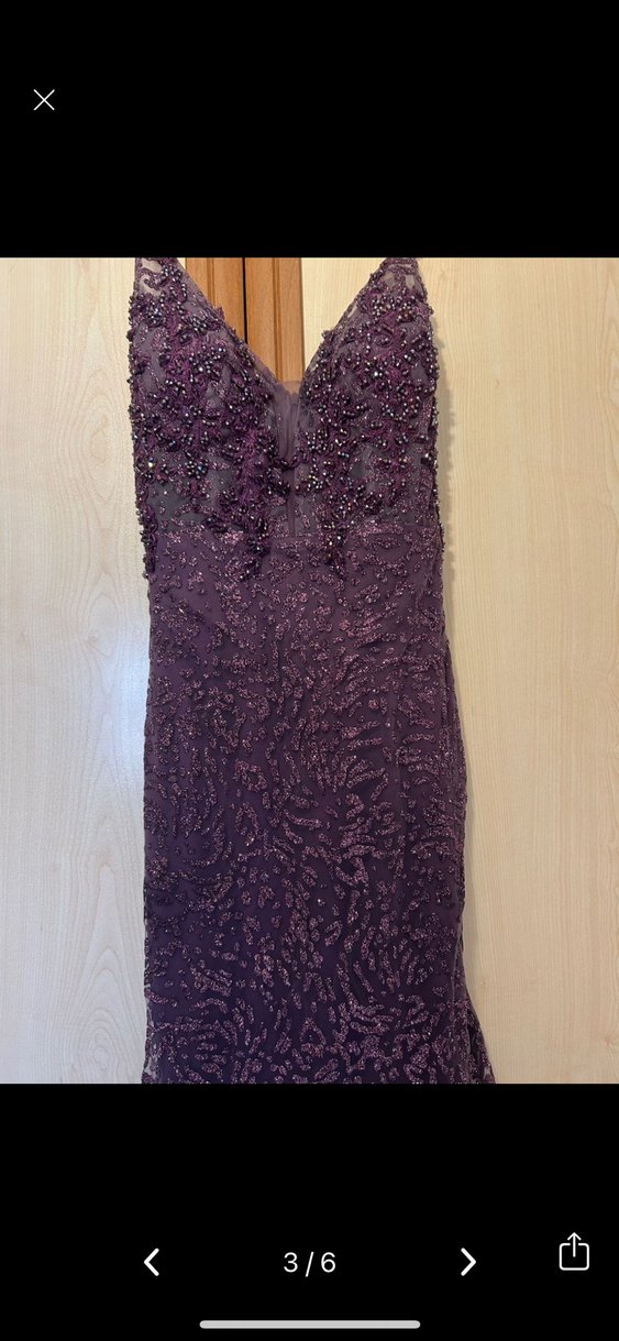 Mor V Yaka Dantel İşlemeli Uzun Abiye Elbise - Görsel 3