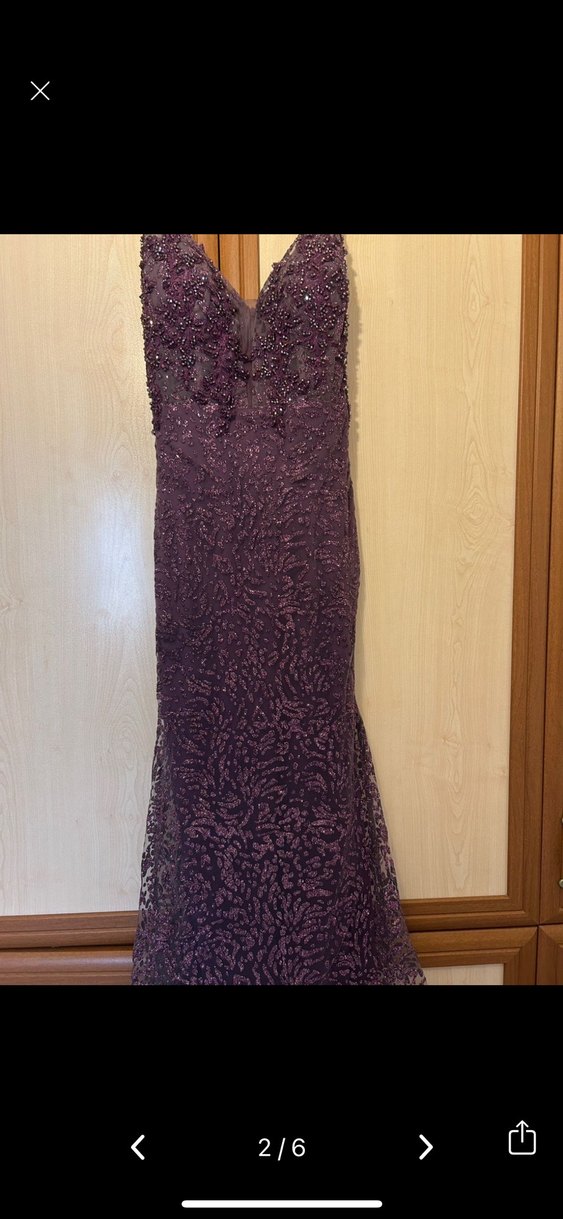 Mor V Yaka Dantel İşlemeli Uzun Abiye Elbise - Görsel 4