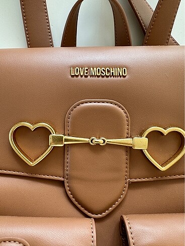  Beden Moschino çanta