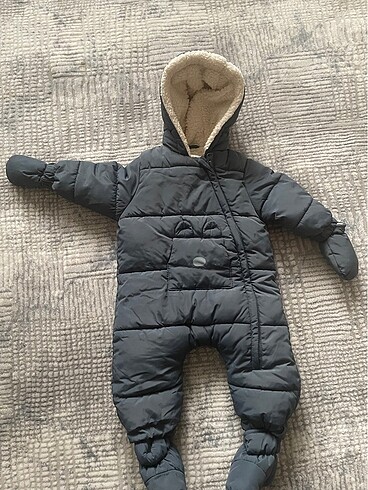 Zara Astronot