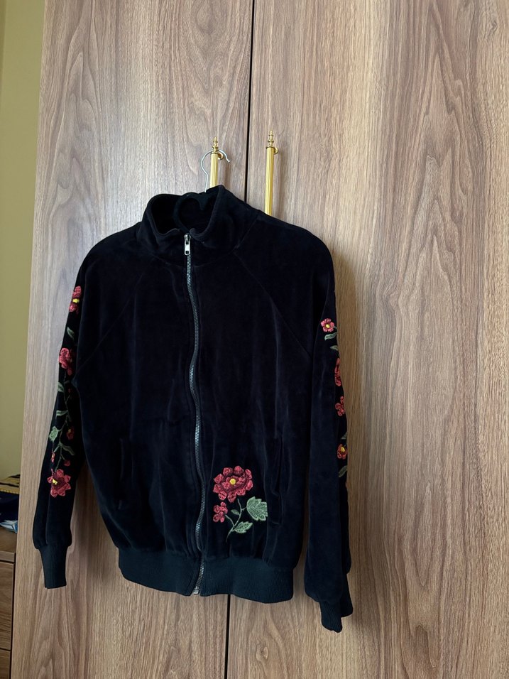 Nakışlı Siyah Fermuarlı Kadın Ceket - Görsel 2