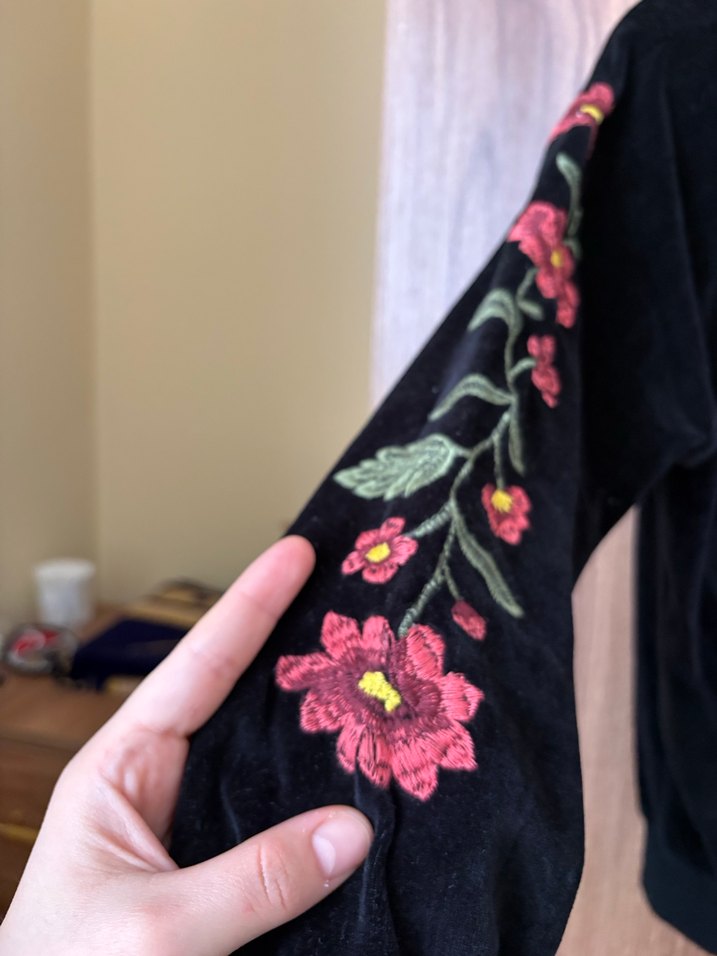 Nakışlı Siyah Fermuarlı Kadın Ceket - Görsel 3