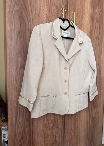 Düğmeli Bej Keten Kadın Blazer - Görsel 2