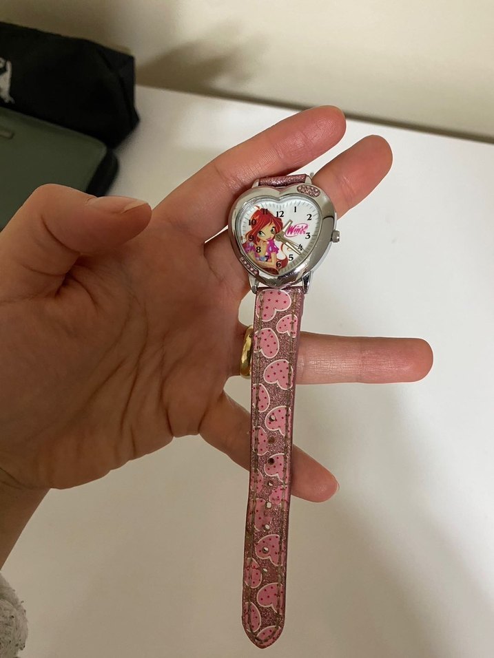 Lisanslı winx saat - Görsel 5