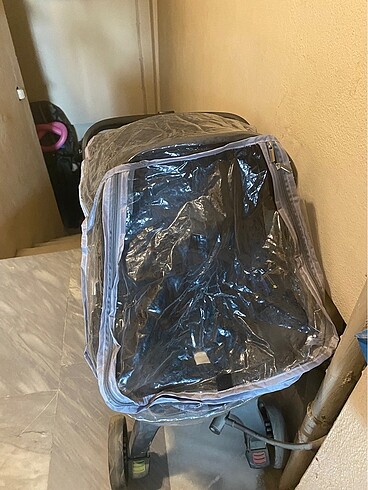 9- 18 kg Beden siyah Renk Bebek arabası