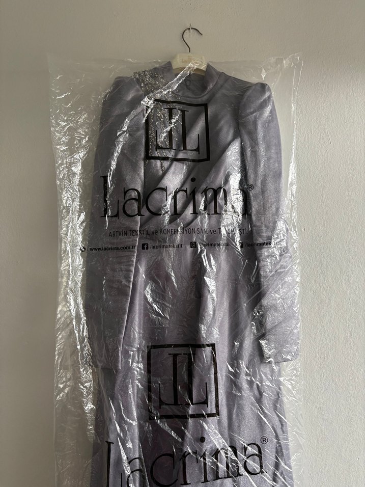 Gri Uzun Kollu Drapeli Kadın Abiye Elbise - Görsel 4