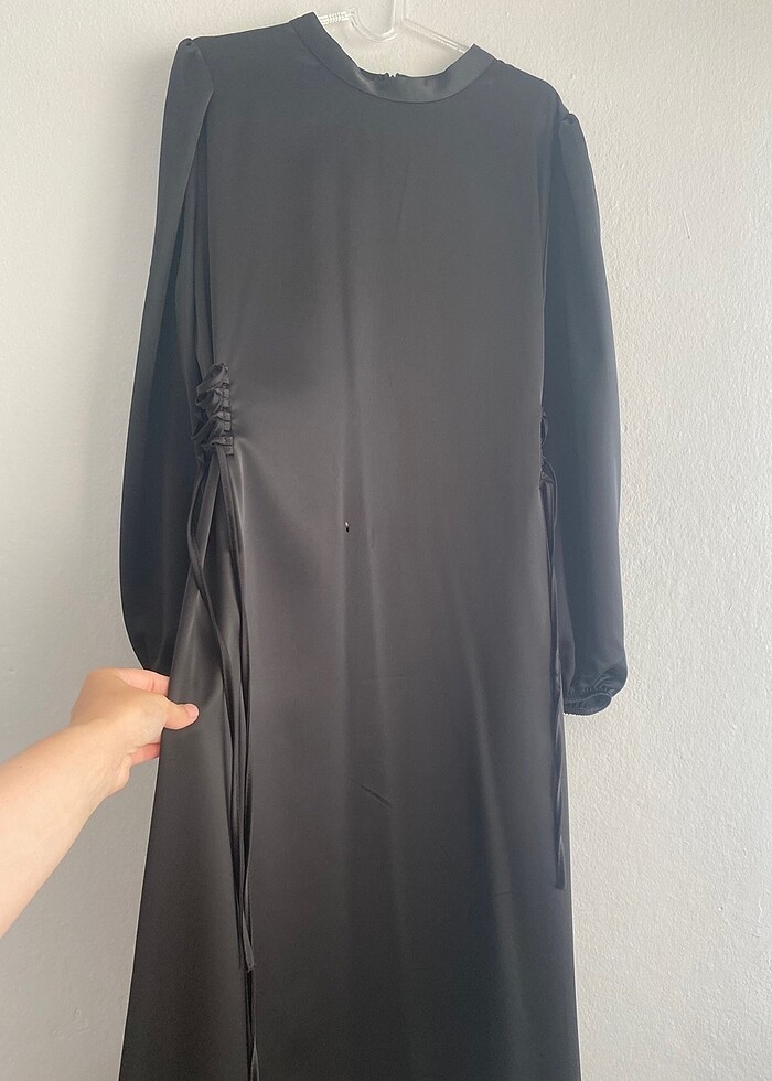 Saten elbise - Görsel 2