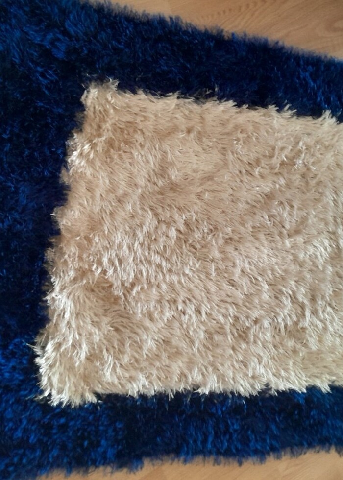 Sakal ipten örülmüş harika bir halı - Görsel 3