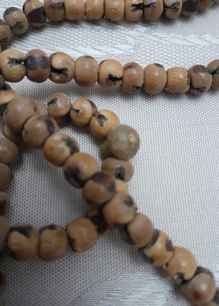 Çok eski bir tesbih - Görsel 3