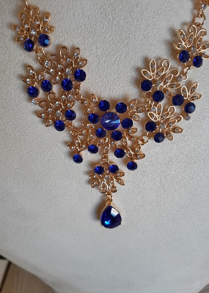 Kristal taşlar harika gerdanlik ve küpeleri - Görsel 3