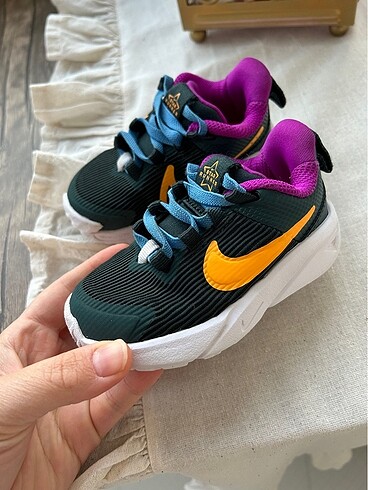 21numara Nike spor ayakkabı