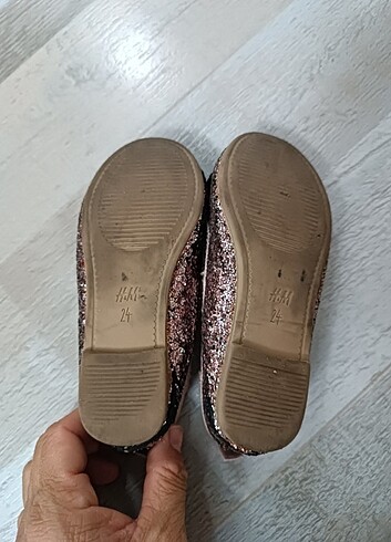 H&M simli çocuk babet - Görsel 5