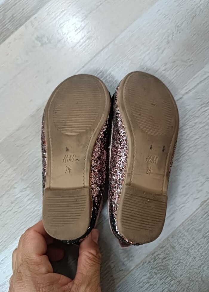 H&M simli çocuk babet - Görsel 5