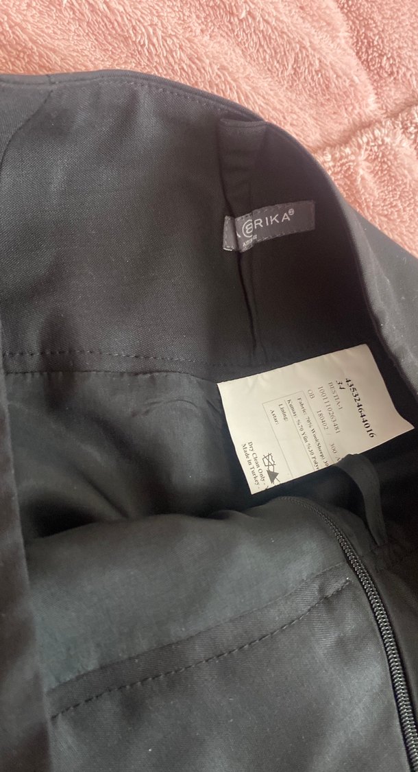 Siyah Fırfırlı Midi Kalem Etek - Görsel 3