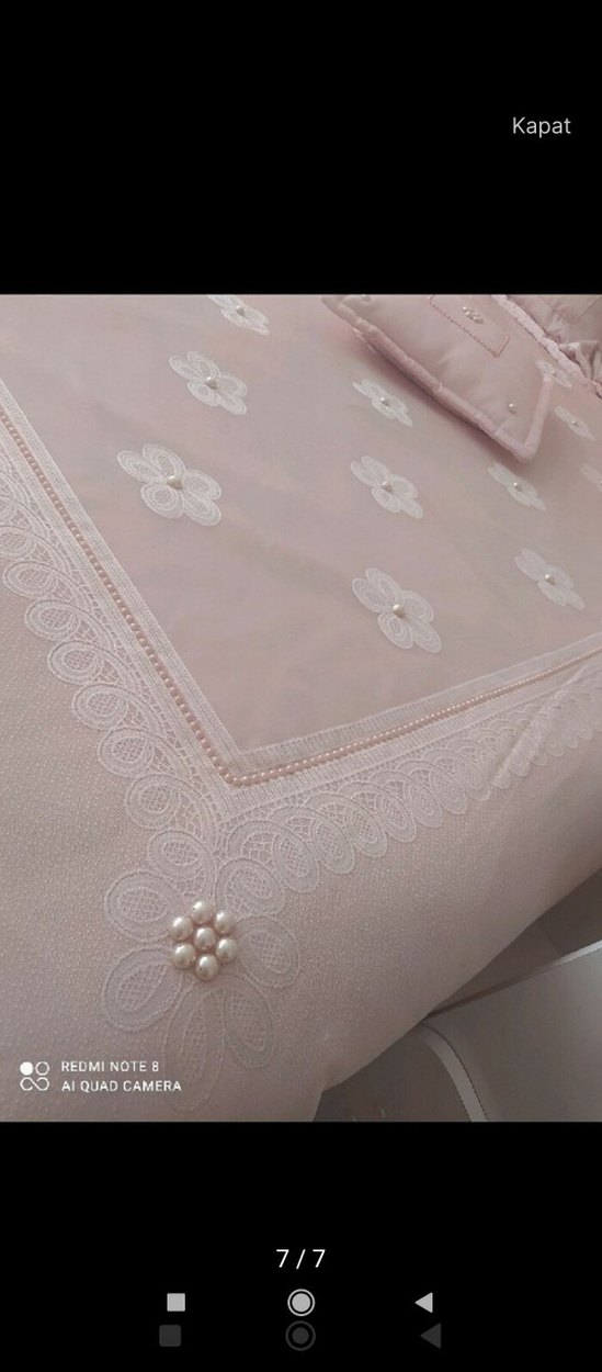 Nakışlı Pembe Yatak Örtüsü - Görsel 2