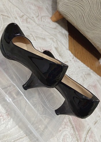 Kadın Siyah Rugan Stiletto Topuklu Ayakkabı - Görsel 4