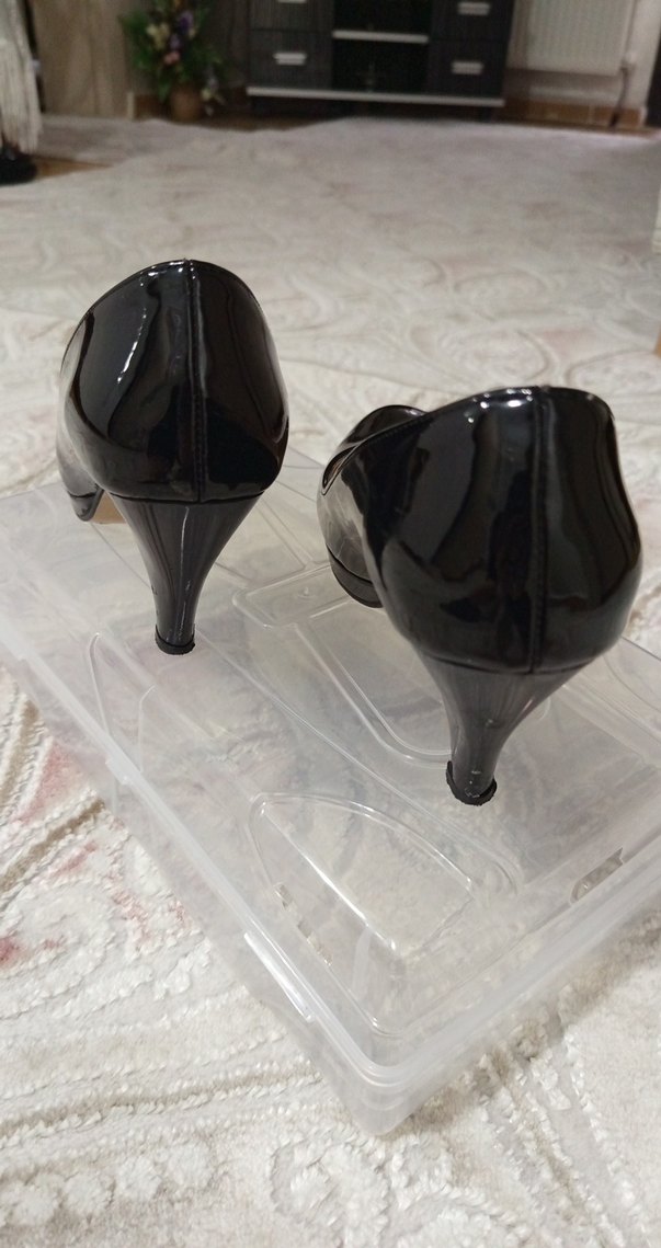 Kadın Siyah Rugan Stiletto Topuklu Ayakkabı - Görsel 3