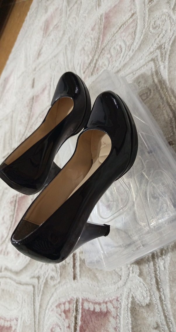 Kadın Siyah Rugan Stiletto Topuklu Ayakkabı - Görsel 5