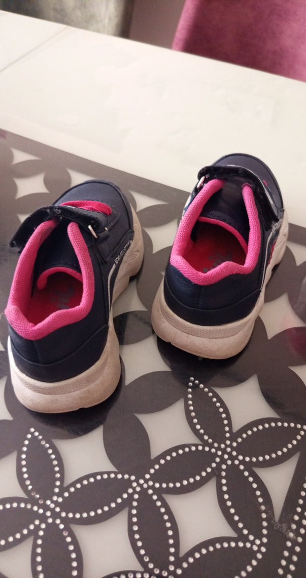 Kız Çocuk Pembe Renkli Spor Ayakkabı - Görsel 3