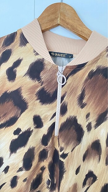 l Beden Leoparlı elbise