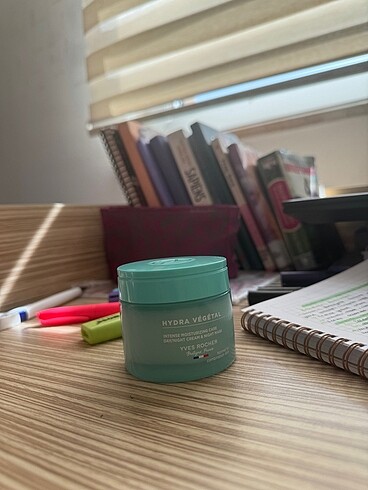 Yves Rocher Hydra Vegetal Krem