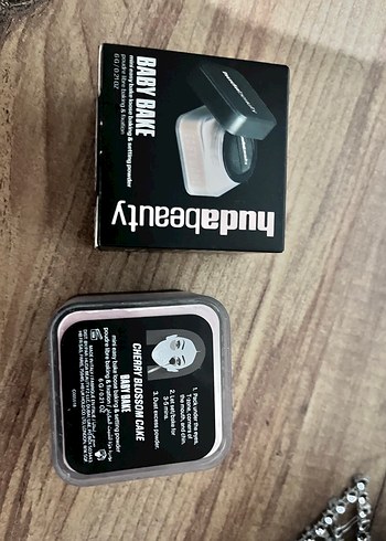 Huda beauty cherry blossom - Görsel 2