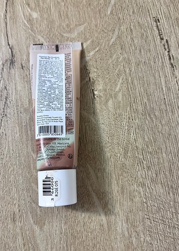 Yves Rocher Matlaştırıcı Fondöten 30ml - Görsel 2