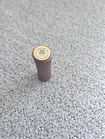  Beden Lancome mat ruj 210