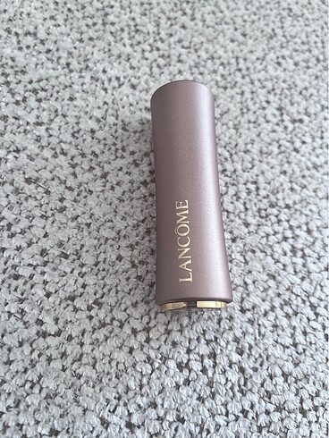 Lancome mat ruj 210