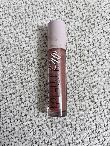 Pastel 202 plump gloss