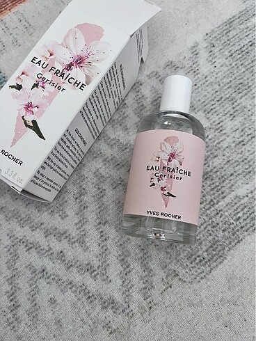 Yves Rocher Yves rocher kiraz çiçeği kokusu
